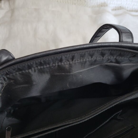 Worthington Black Purse Double Strap Vinyl organizer storage organizing EUC - Picture 11 of 13